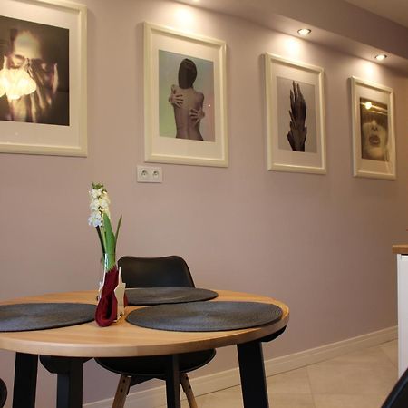 Apartament Euro 1 บือตอม ภายนอก รูปภาพ