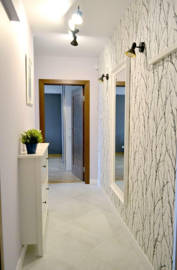 Apartament Euro 1 บือตอม ภายนอก รูปภาพ
