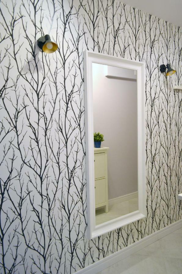 Apartament Euro 1 บือตอม ภายนอก รูปภาพ
