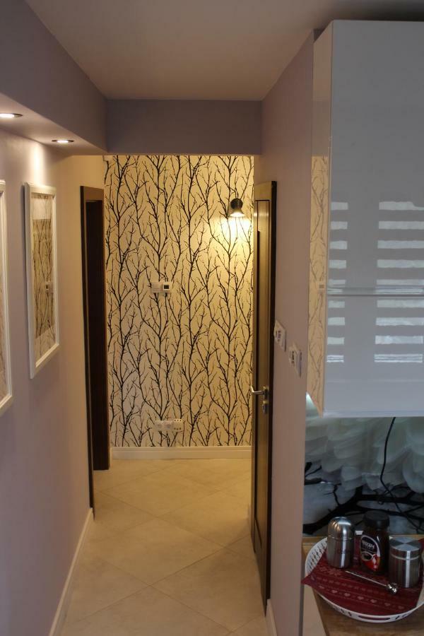 Apartament Euro 1 บือตอม ภายนอก รูปภาพ