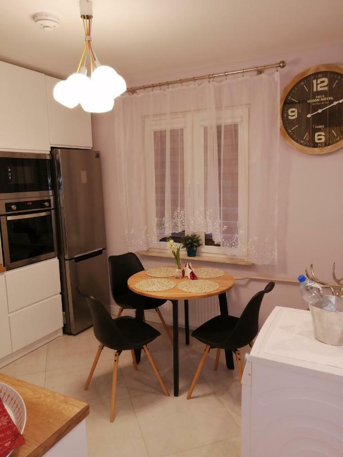 Apartament Euro 1 บือตอม ภายนอก รูปภาพ