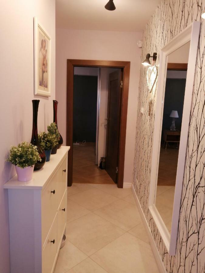 Apartament Euro 1 บือตอม ภายนอก รูปภาพ